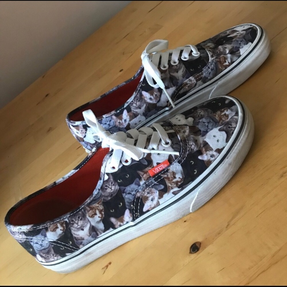 Limited Edition VANS low tops - ASPCA Cat Pattern